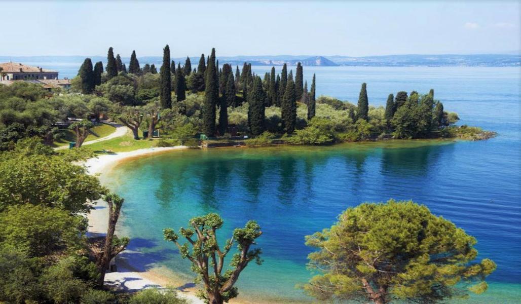 Vila La Maison Sur Mer Torri Del Benaco Exteriér fotografie