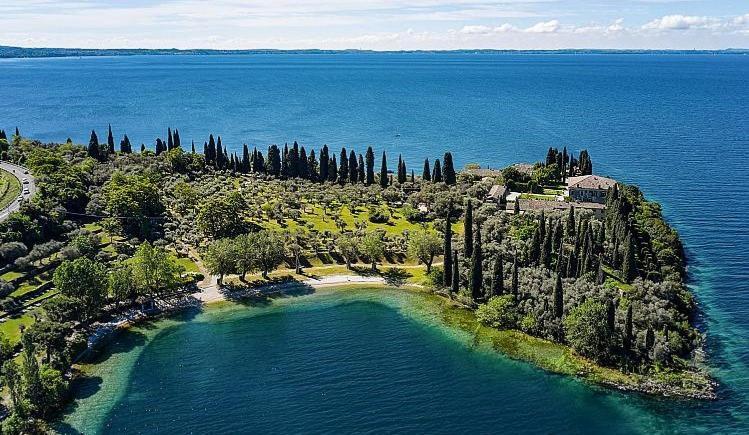 Vila La Maison Sur Mer Torri Del Benaco Exteriér fotografie